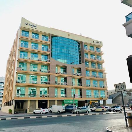 Ladies Only-Anaruby Backpackers - Metro Station Mashreq دبي المظهر الخارجي الصورة